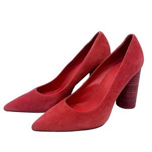 POUR LA VICTOIRE Coral Pink Suede Heels Pumps Wood Cylindrical Heel Size 8
